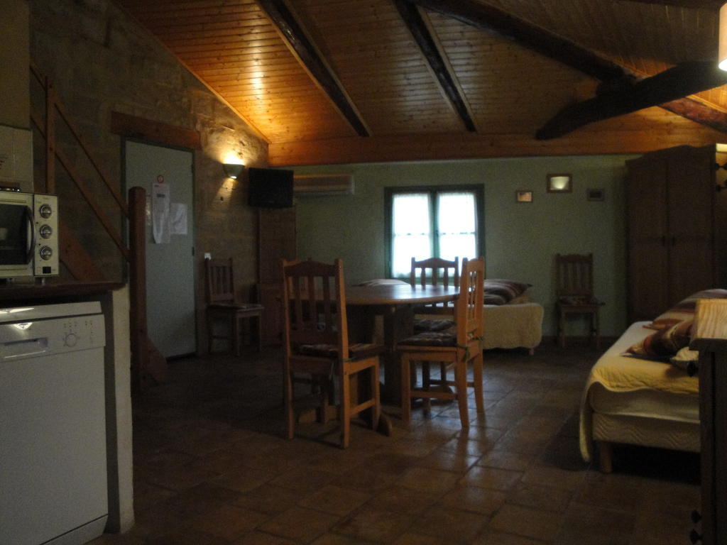 Bastide De La Treille Montaren-et-Saint-Médiers Quarto foto