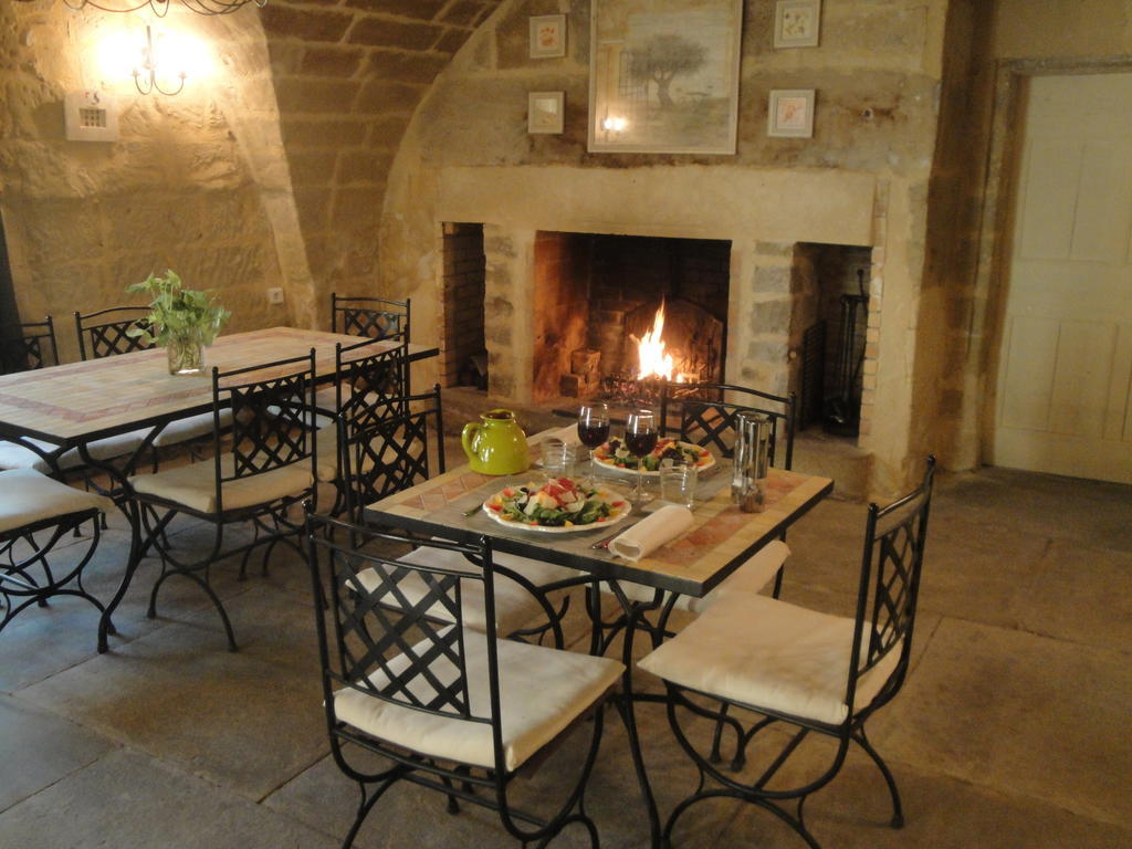 Bastide De La Treille Montaren-et-Saint-Médiers Quarto foto